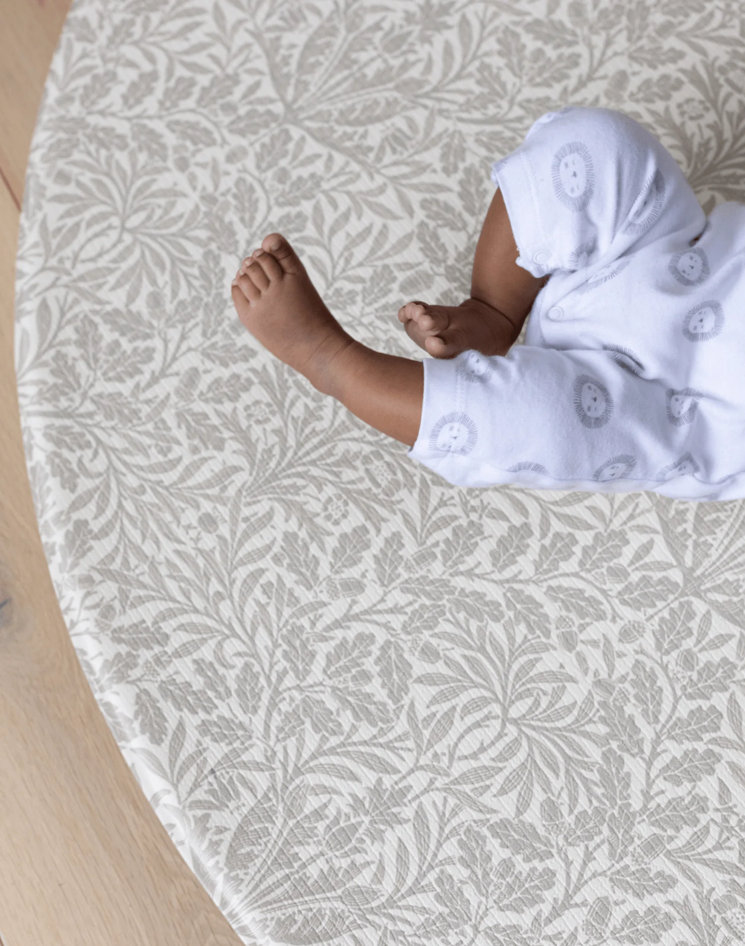 Morris & Co. The Acorn Playmat - Image 4