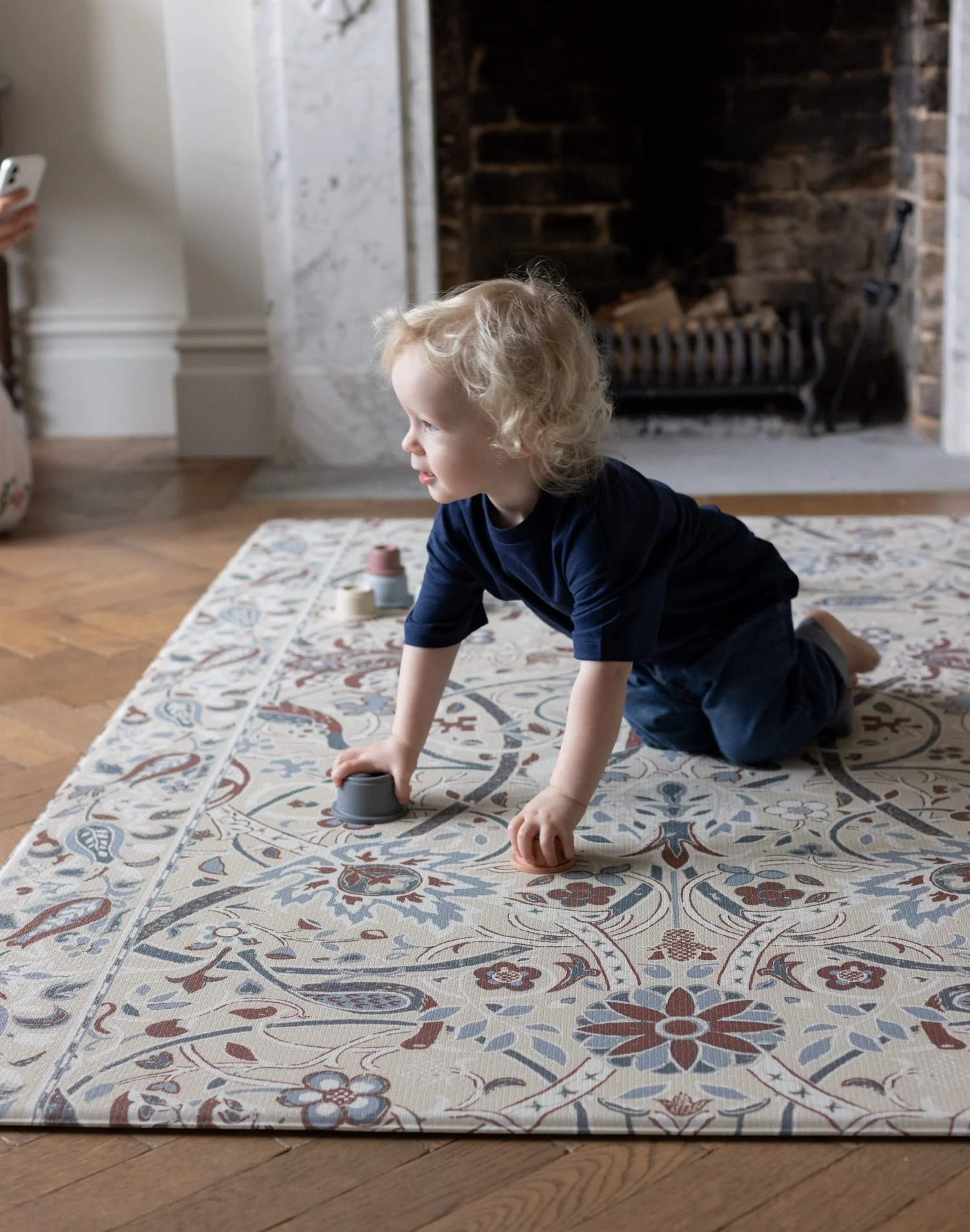 Morris & Co. The Bullerswood Stone Woad Playmat - Image 10
