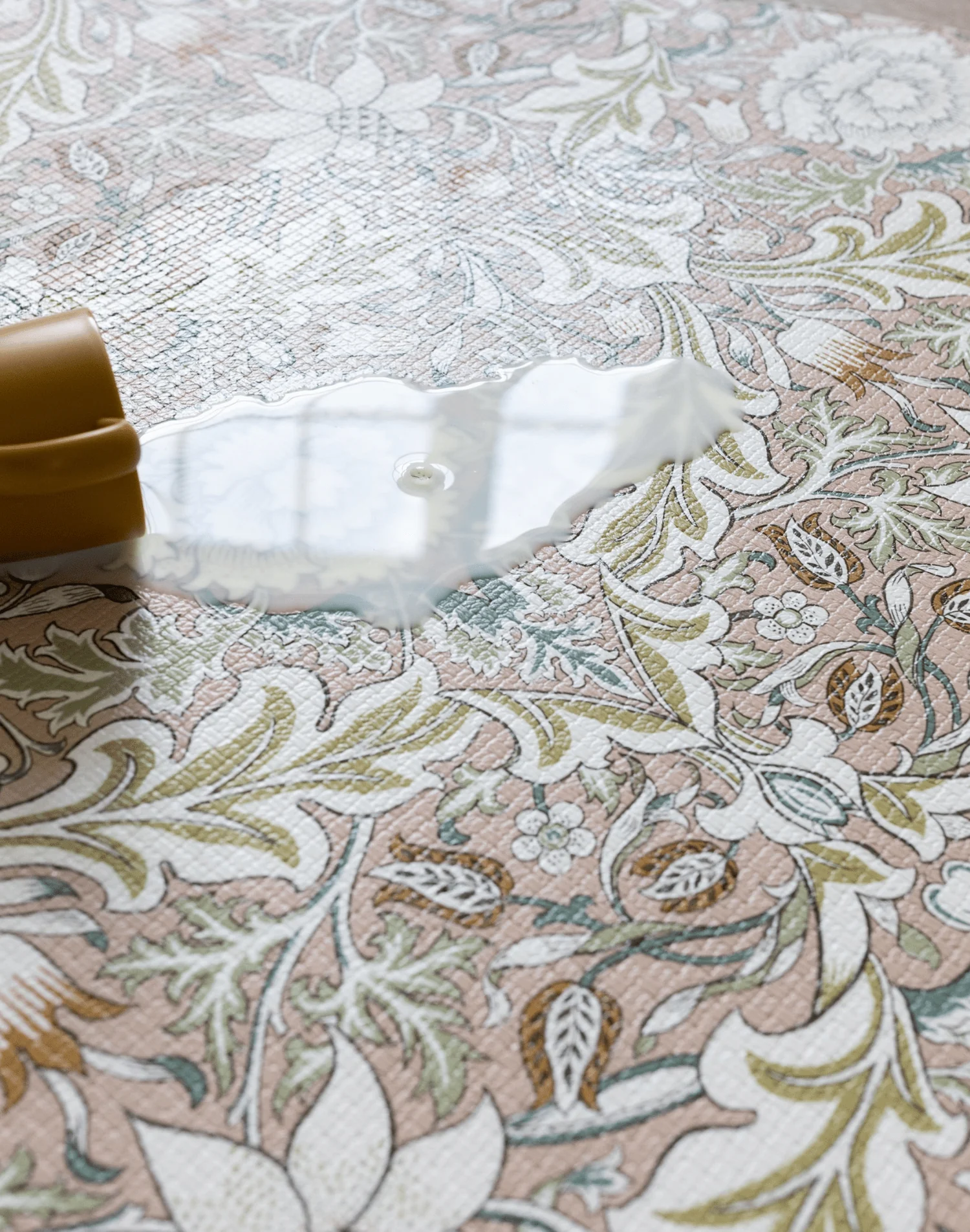 Morris & Co. The Severn Playmat - Image 8
