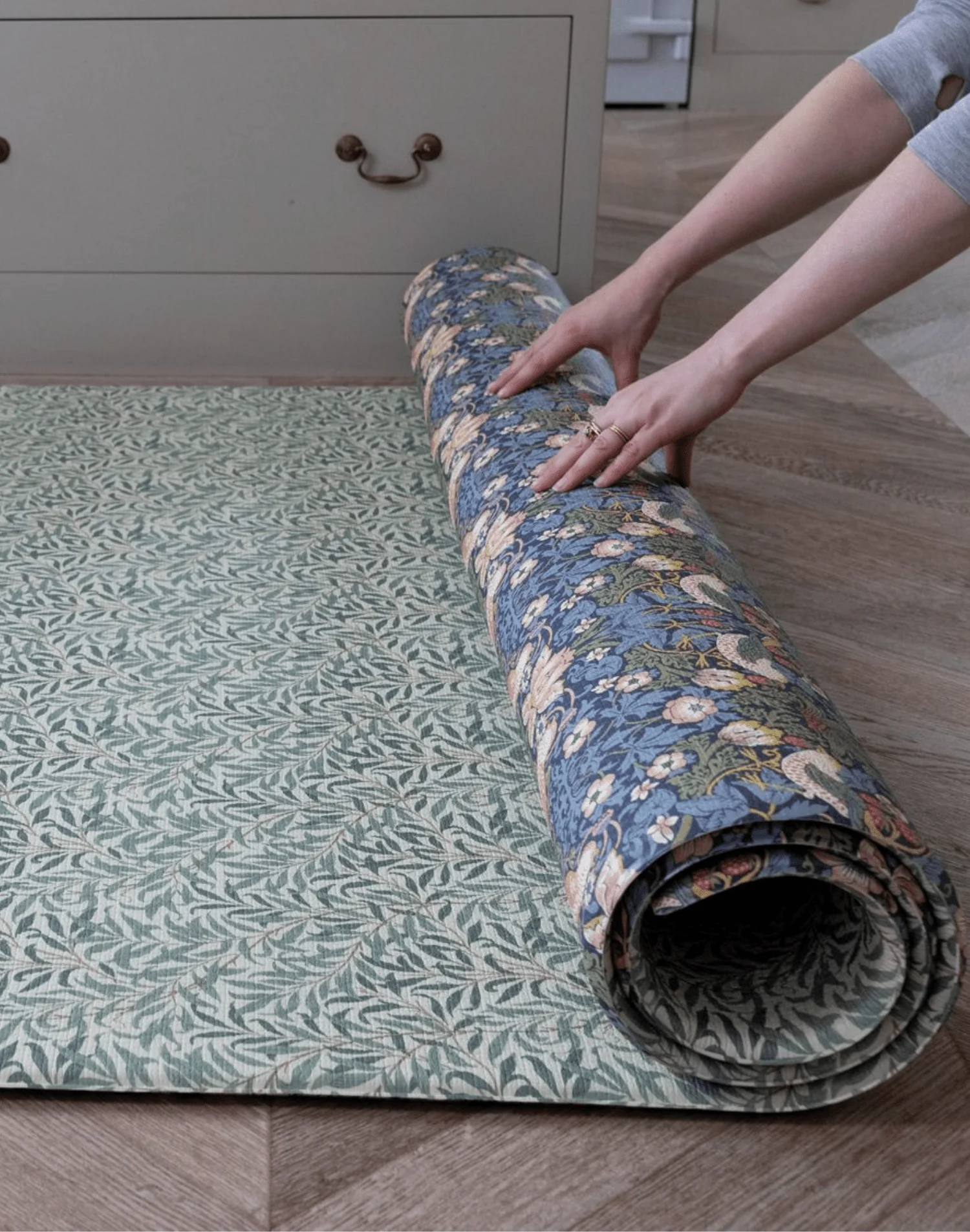 Morris & Co. The Willow Boughs Forest Playmat - Image 3