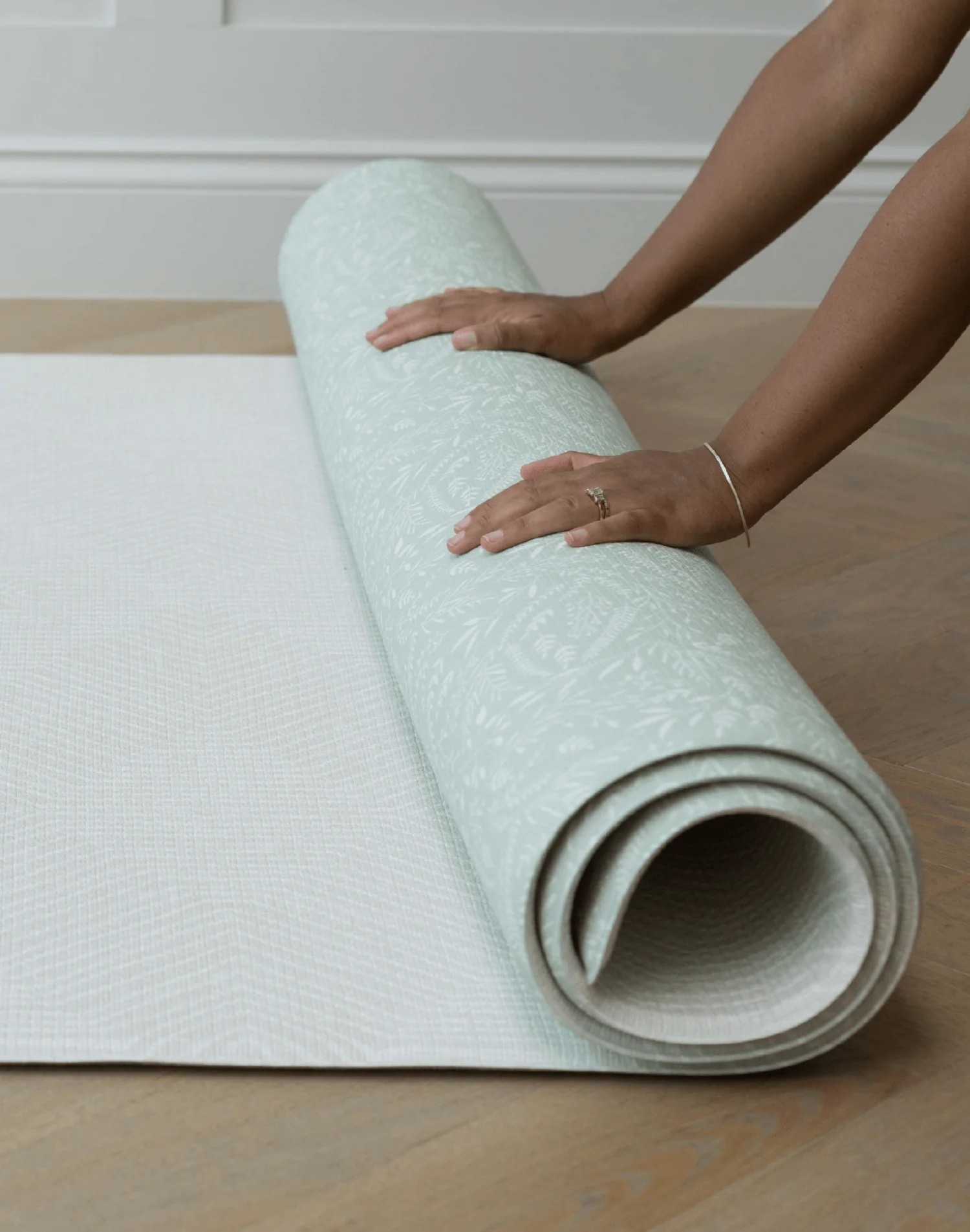 The Globe Trotter Playmat - Image 3